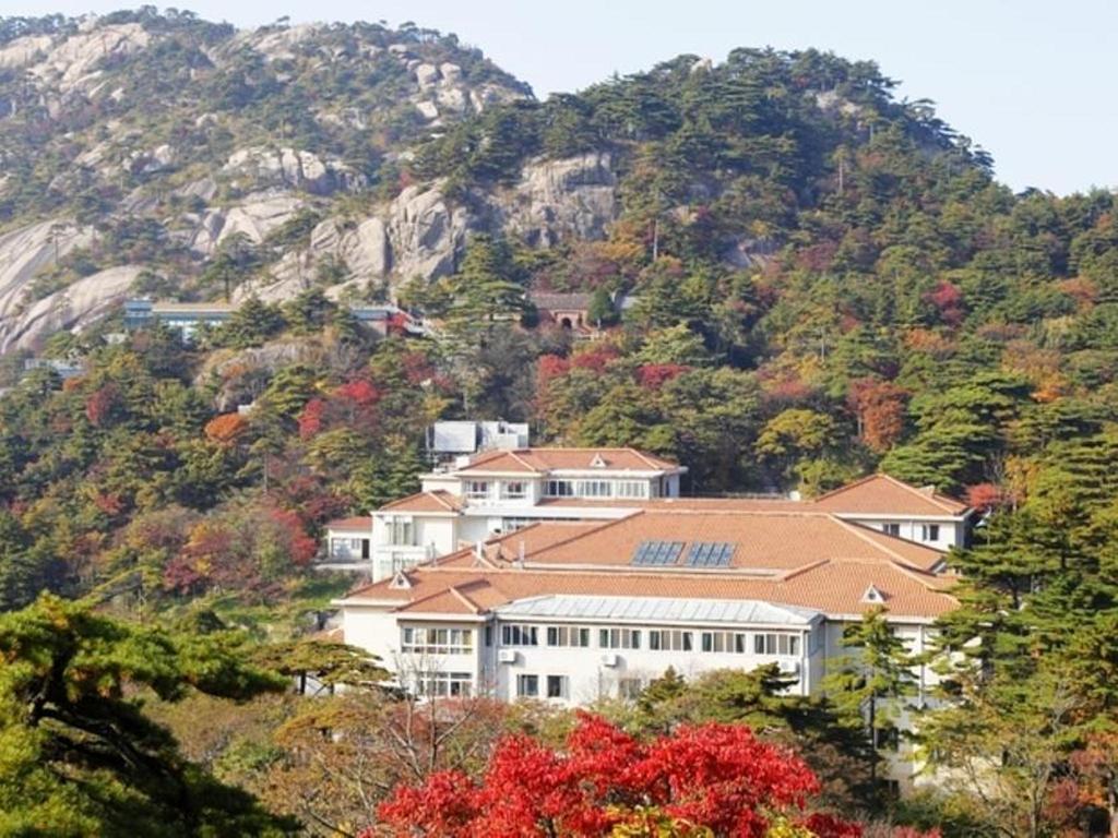 Huangshan Shilin Hotel Exterior photo